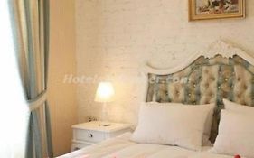 Moss Suites Hotel